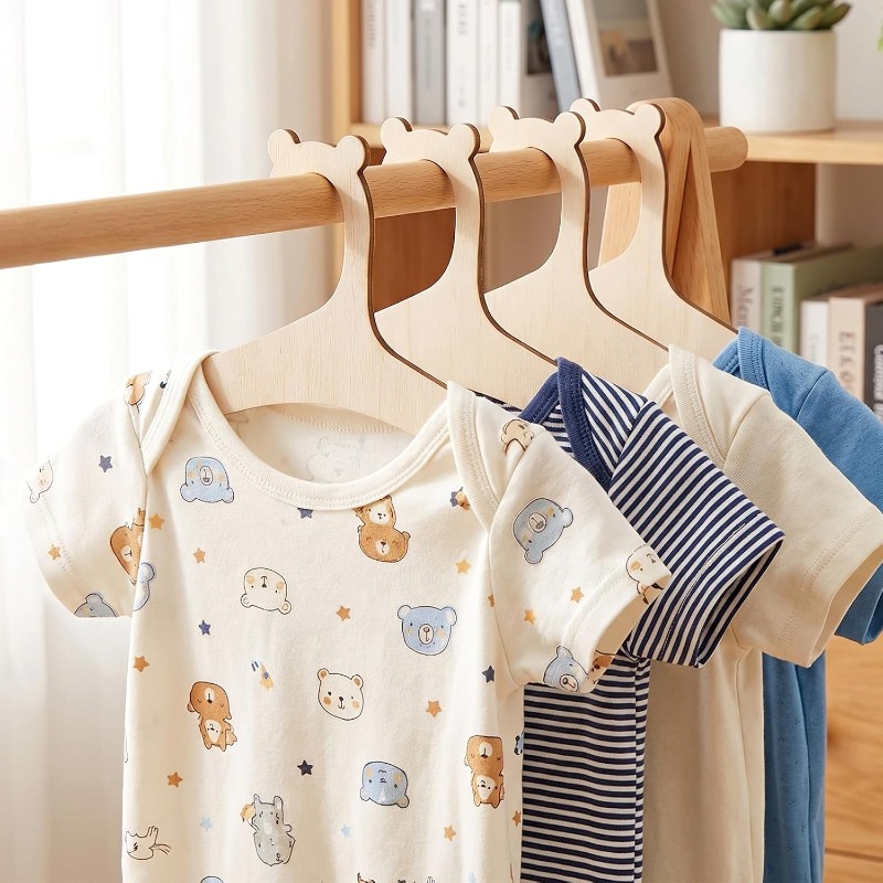 Baby Clothes Rack Cute Bear Wo - Baby Clothing Organizer 评论和价格