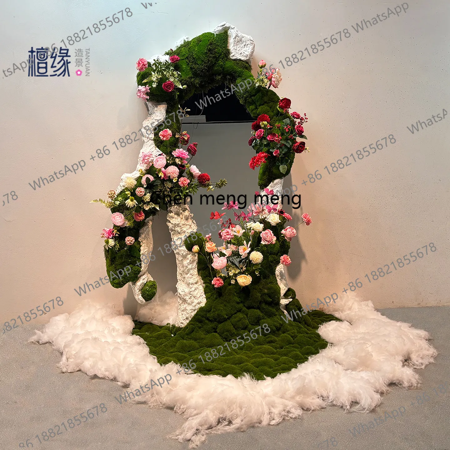 a55 Clothing store window land - Baby Clothing Stores 评论和价格